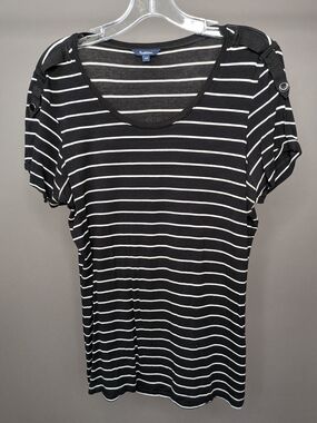 Reitmans Black & White Striped Short Sleeve Top